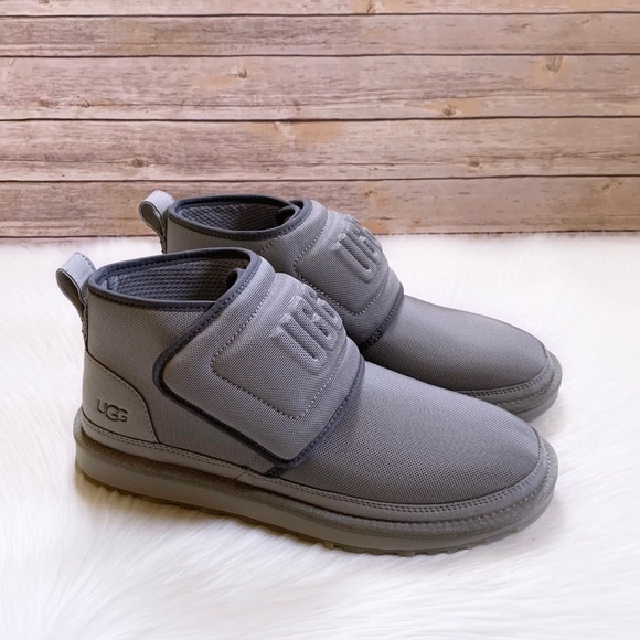 UGG Other - UGG Neumel UGG Molded Logo Boots In Seal